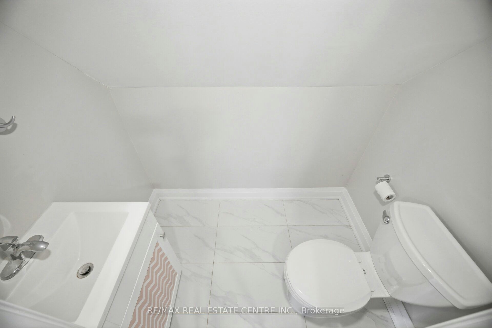 90 Holton Avenue S, Hamilton, ON, L8M 2L2 - 35