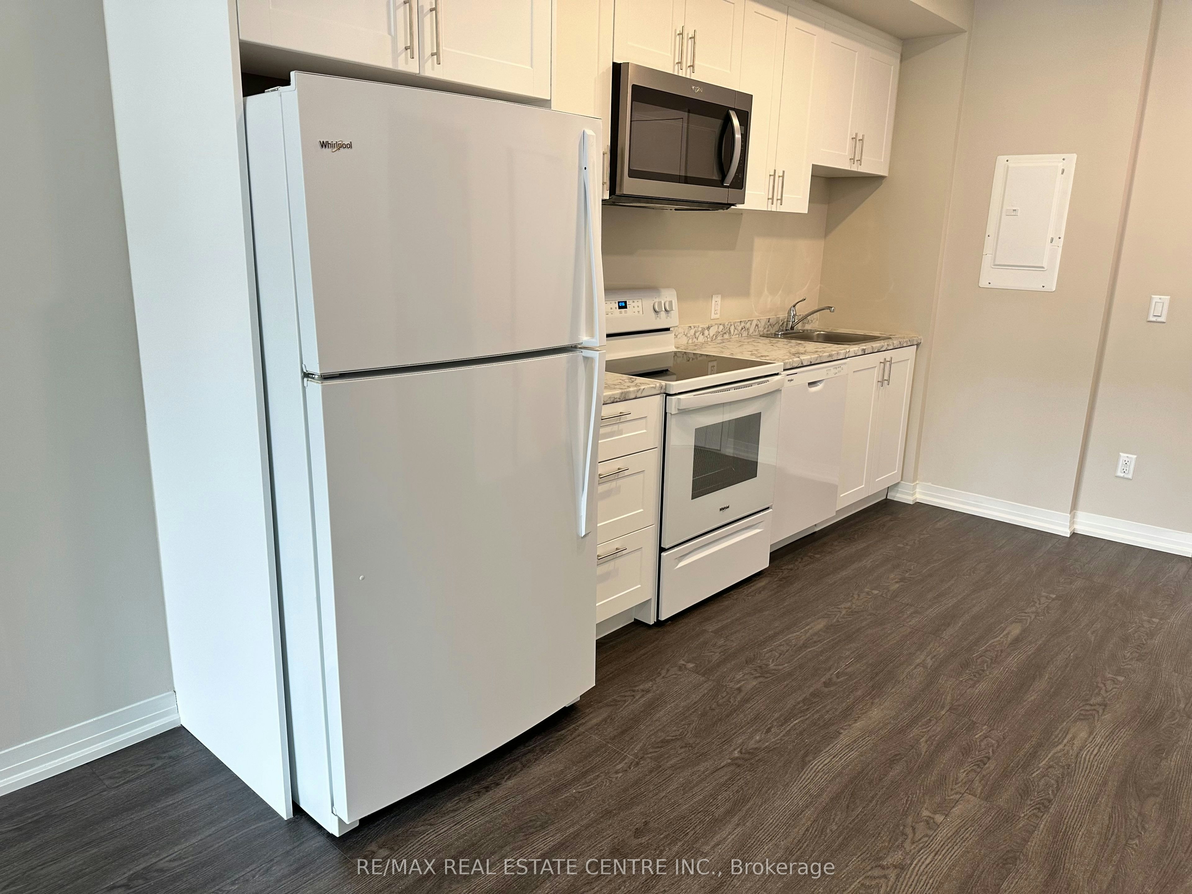243-50 Herrick Avenue, St. Catharines, ON, L2P 2T9 - 7