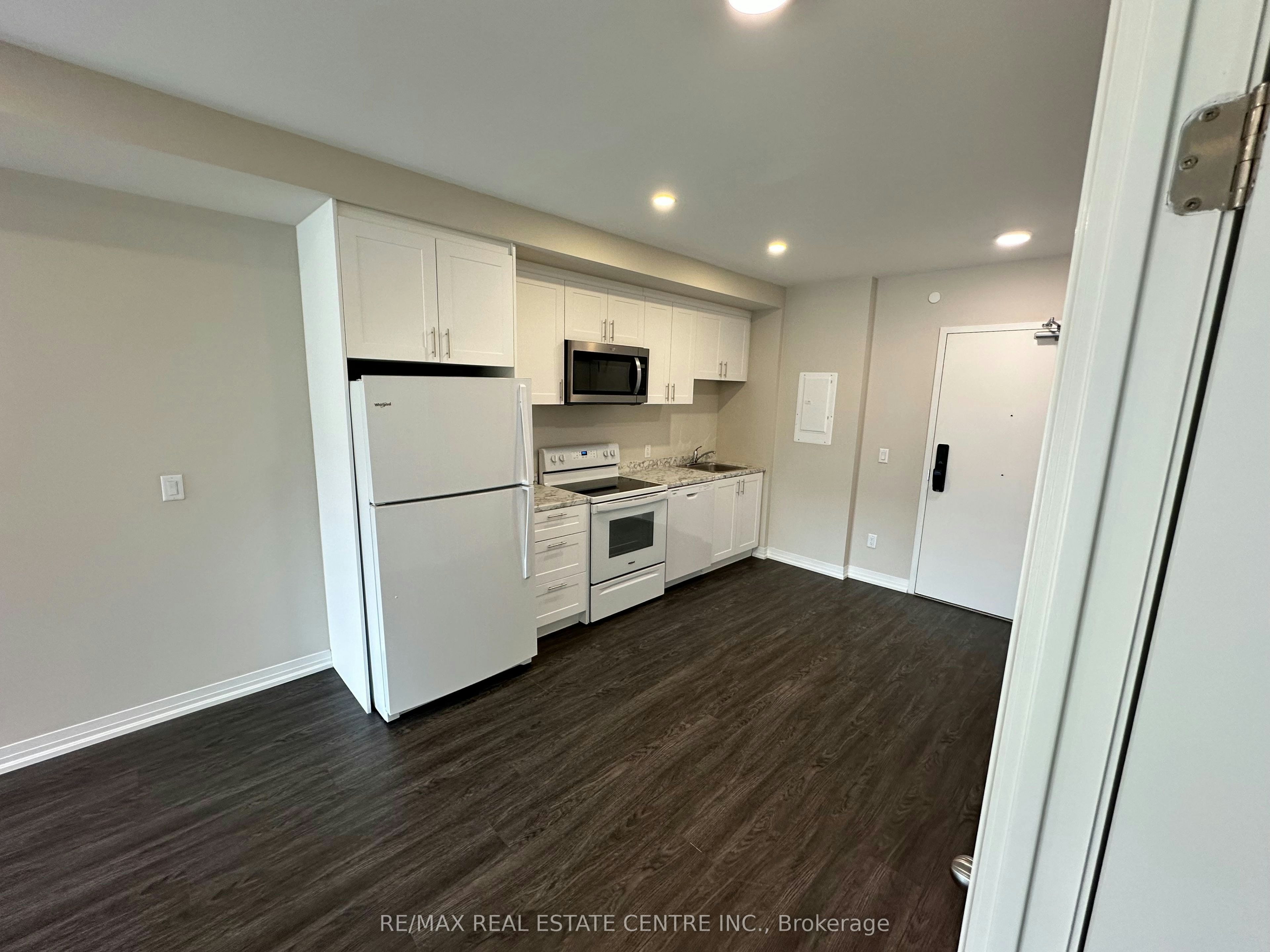 243-50 Herrick Avenue, St. Catharines, ON, L2P 2T9 - 22