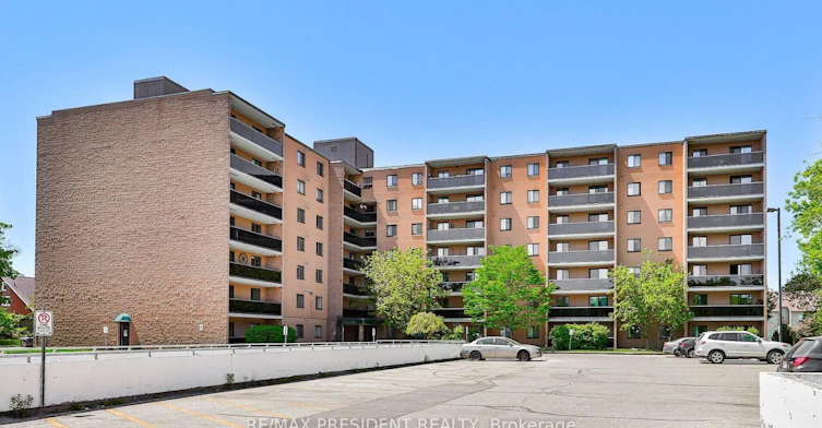 111-29 West Avenue W, Kitchener, ON, N2M 5E4 - 2
