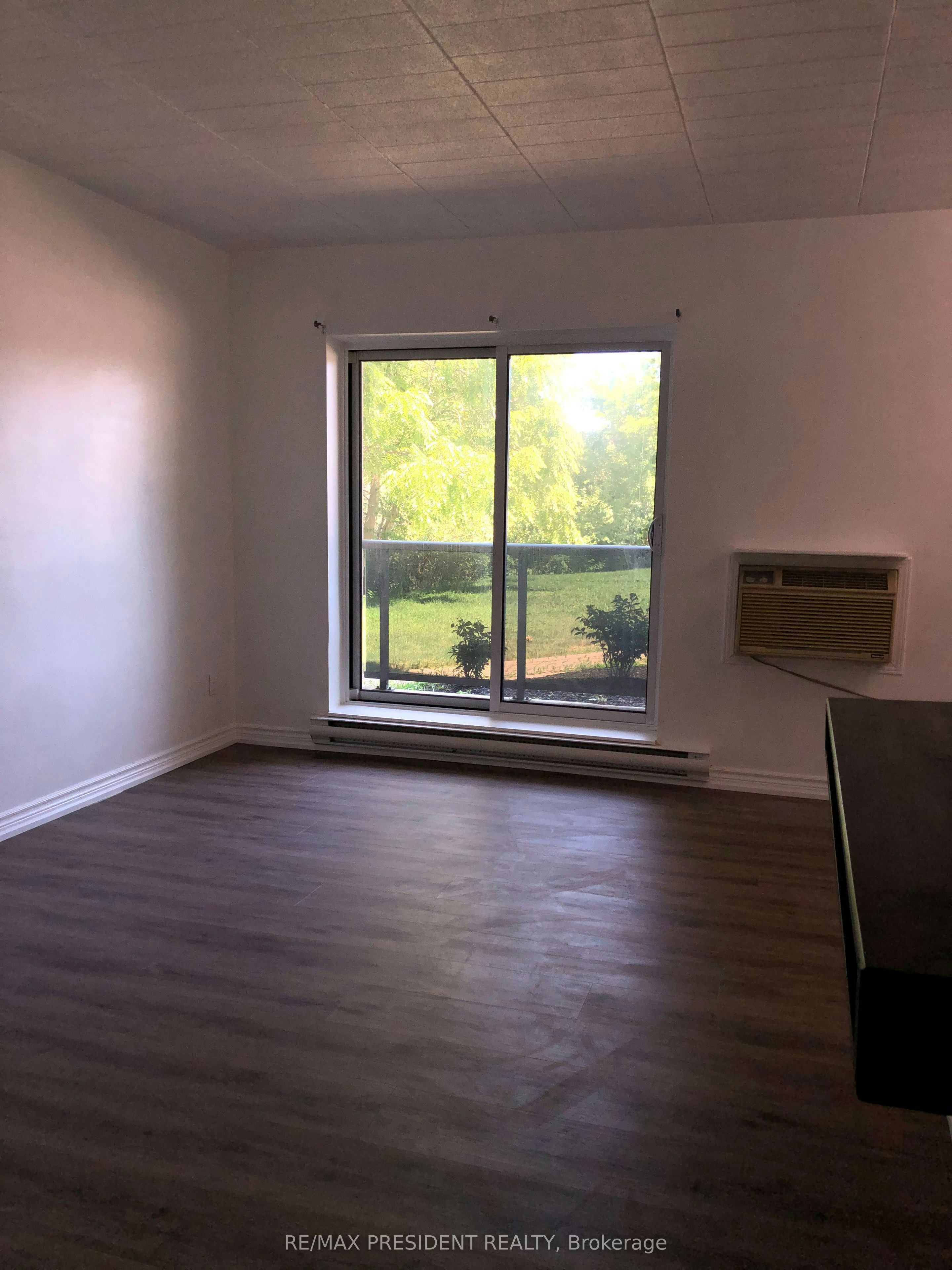 111-29 West Avenue W, Kitchener, ON, N2M 5E4 - 3