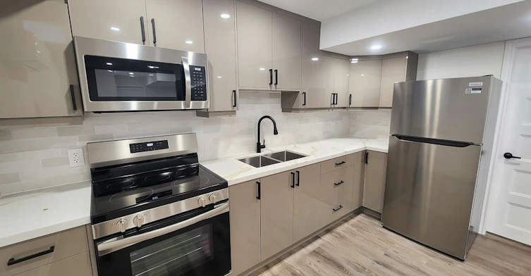 Lower-203 Rockledge Drive, Hamilton, ON, L0R 1P0 - 6