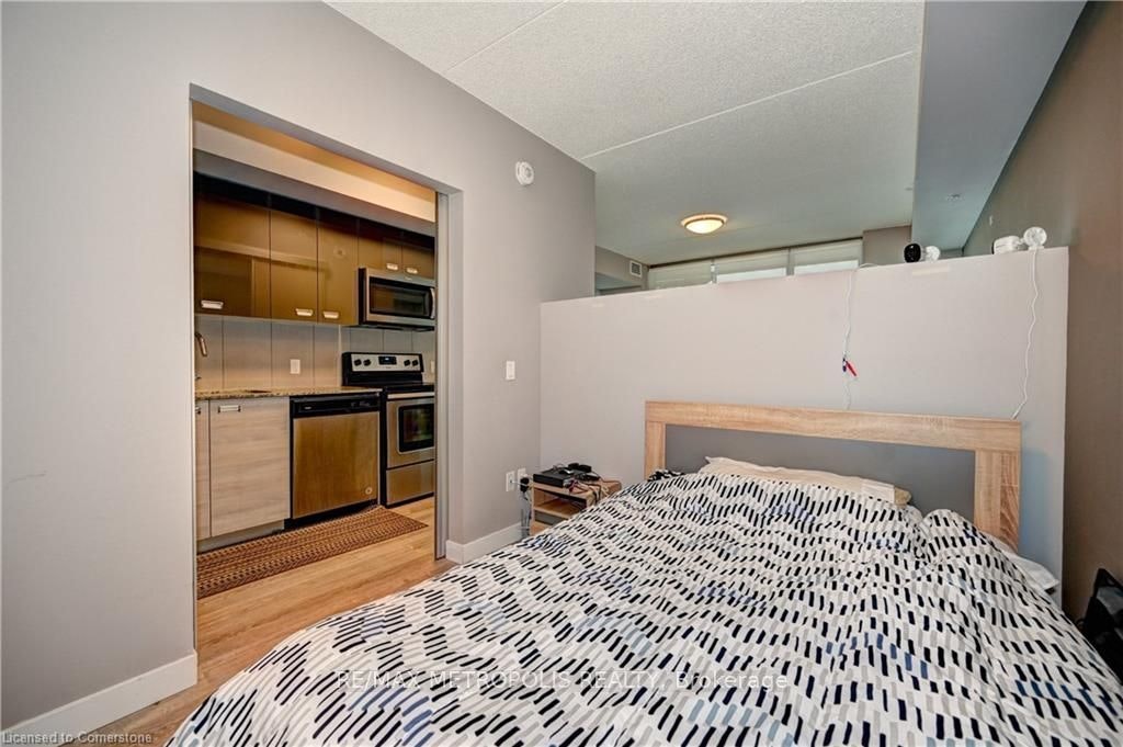 202-250 Albert Street, Waterloo, ON, N2L 3T6 - 4