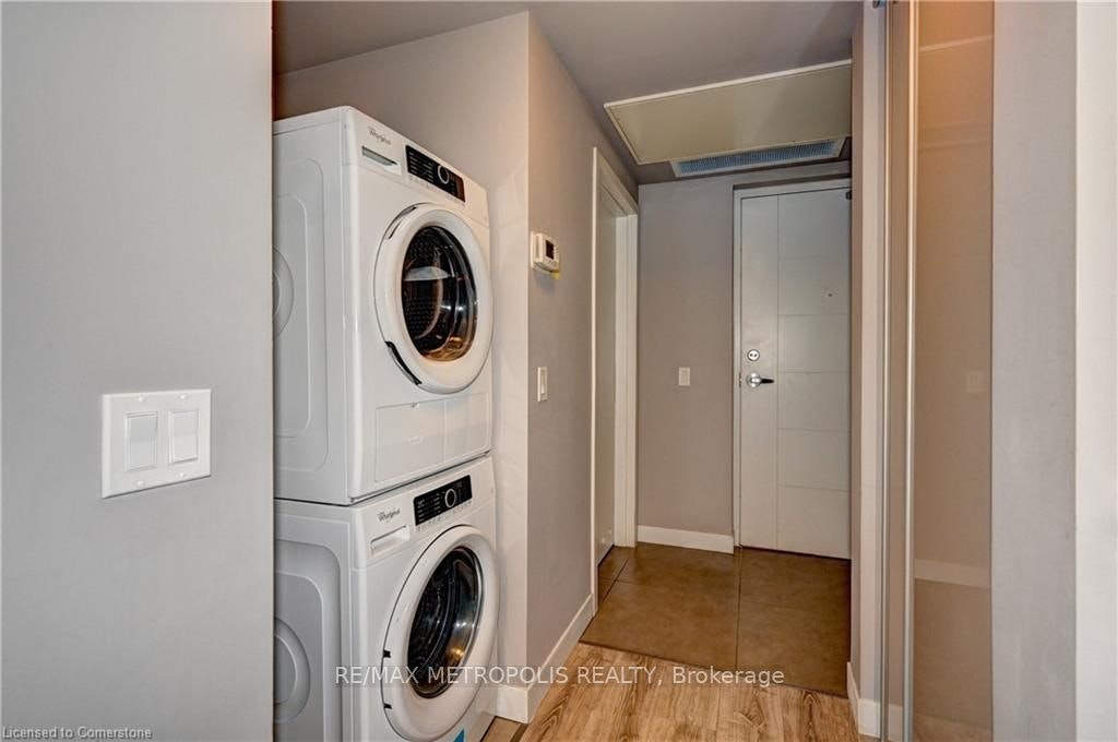202-250 Albert Street, Waterloo, ON, N2L 3T6 - 6