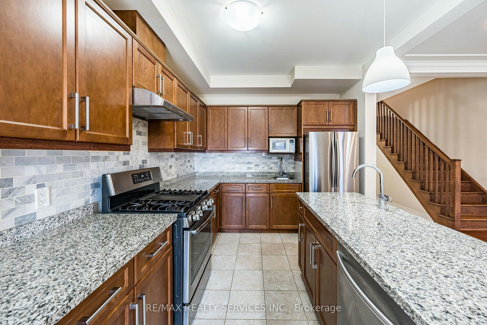 43 Sonoma Valley Crescent, Hamilton, ON, L9B 0J3 - 14