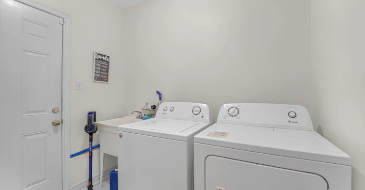 48 Colonel Lyall Street, St. Catharines, ON, L2P 0B3 - 17