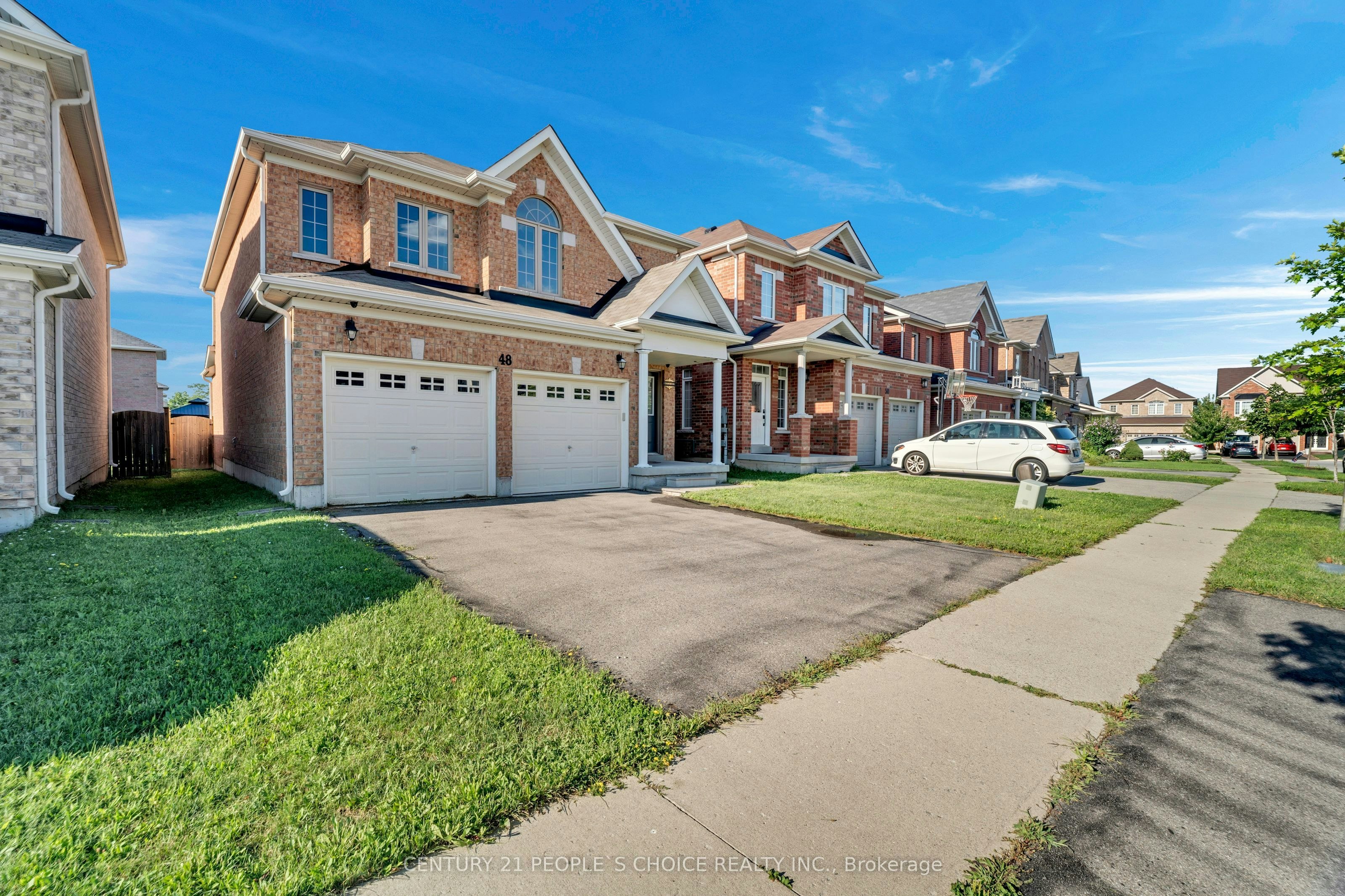 48 Colonel Lyall Street, St. Catharines, ON, L2P 0B3 - 2