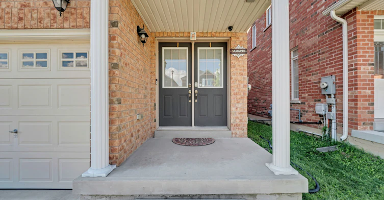 48 Colonel Lyall Street, St. Catharines, ON, L2P 0B3 - 3