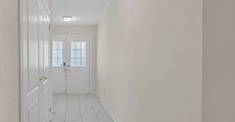 48 Colonel Lyall Street, St. Catharines, ON, L2P 0B3 - 5