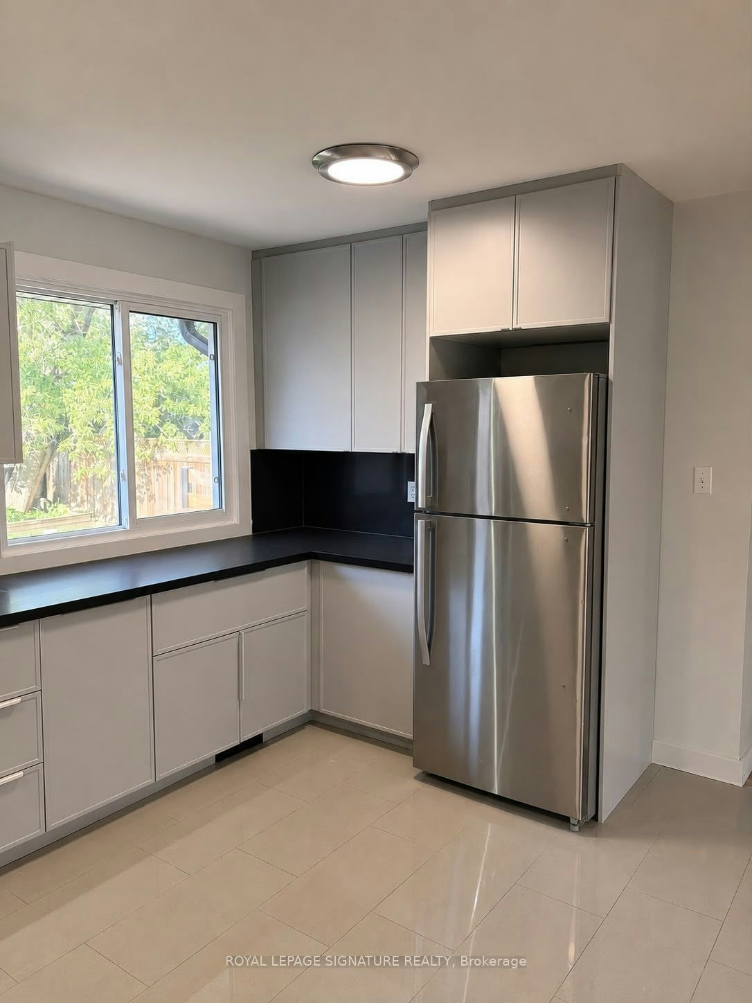 Upper-9 Fieldway Drive, Hamilton, ON, L9A 2L2 - 3