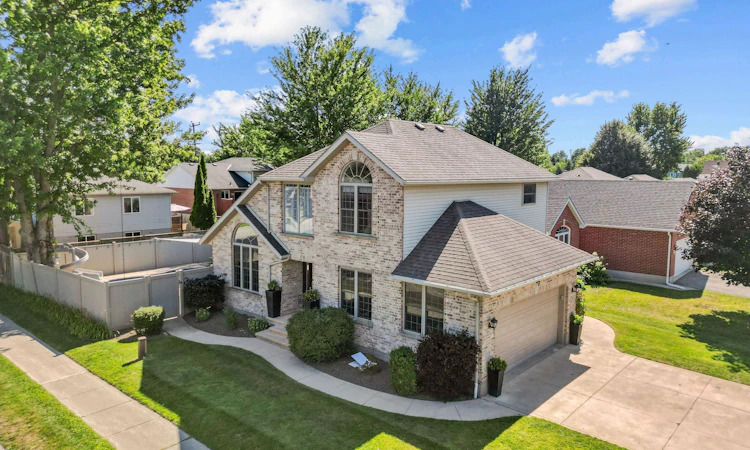 197 Gibson Crescent