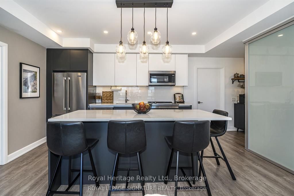 412-195 Hunter Street E, Peterborough, ON, K9H 0K6 - 3