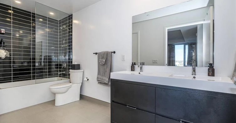 412-195 Hunter Street E, Peterborough, ON, K9H 0K6 - 12