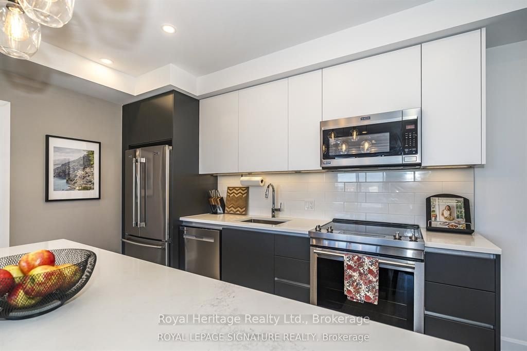 412-195 Hunter Street E, Peterborough, ON, K9H 0K6