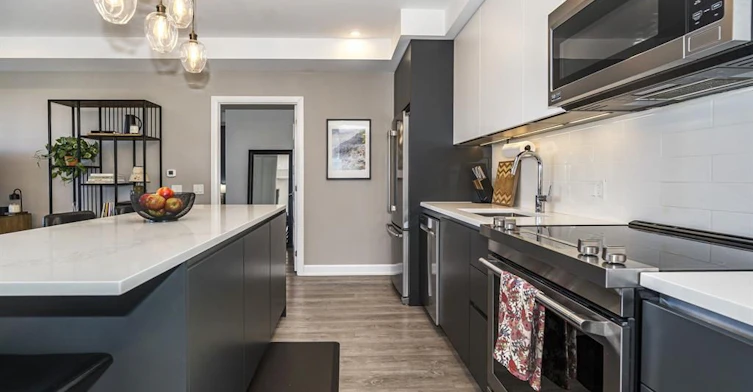 412-195 Hunter Street E, Peterborough, ON, K9H 0K6 - 4