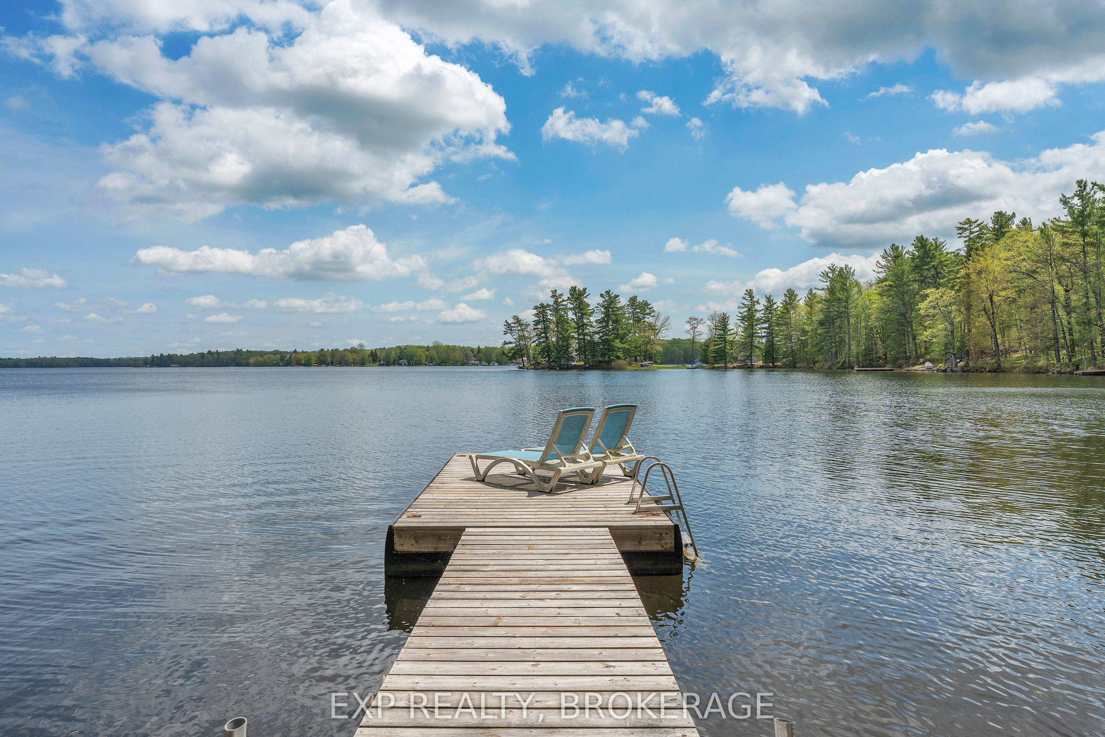 3 Acorn Lane, South Frontenac, ON, K0H 2V0