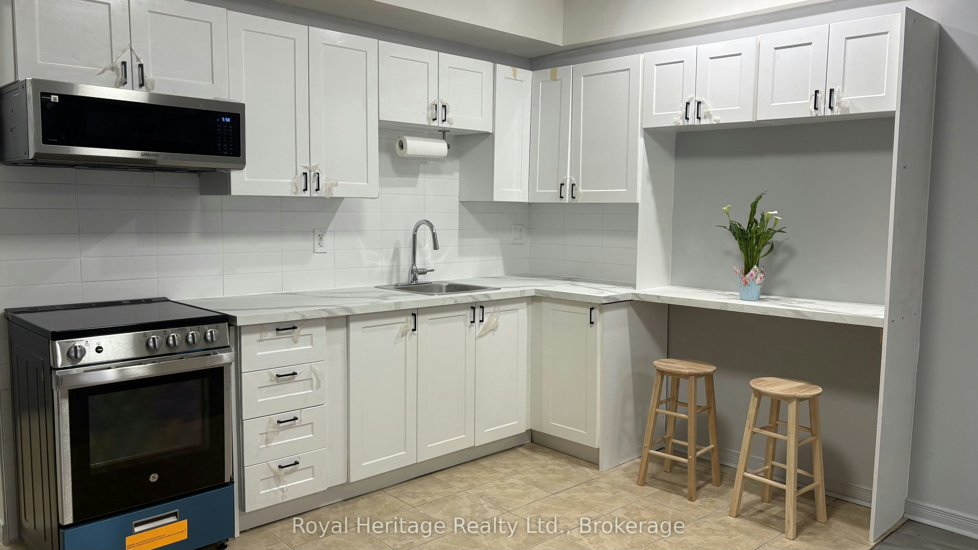 9-264 Division Street, Cobourg, ON, K9A 3R1 - 2