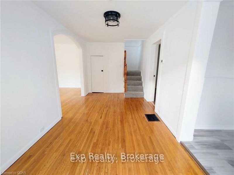 33 Murney Street, Belleville, ON, K8P 3N5 - 8