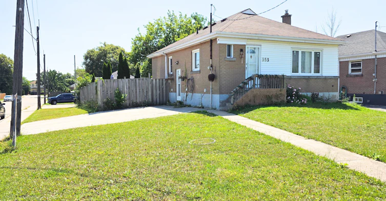 353 East 21st Street, Hamilton, ON, L8V 2V1 - 3