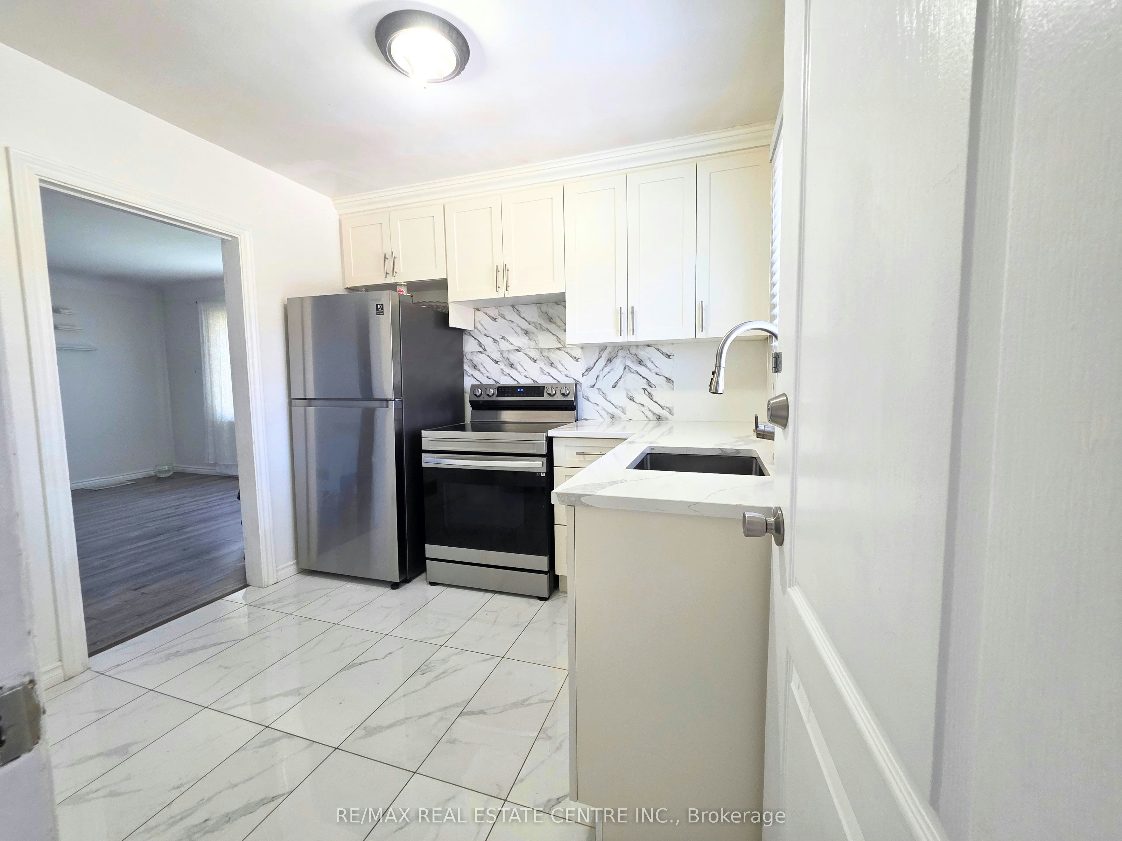 353 East 21st Street, Hamilton, ON, L8V 2V1 - 18
