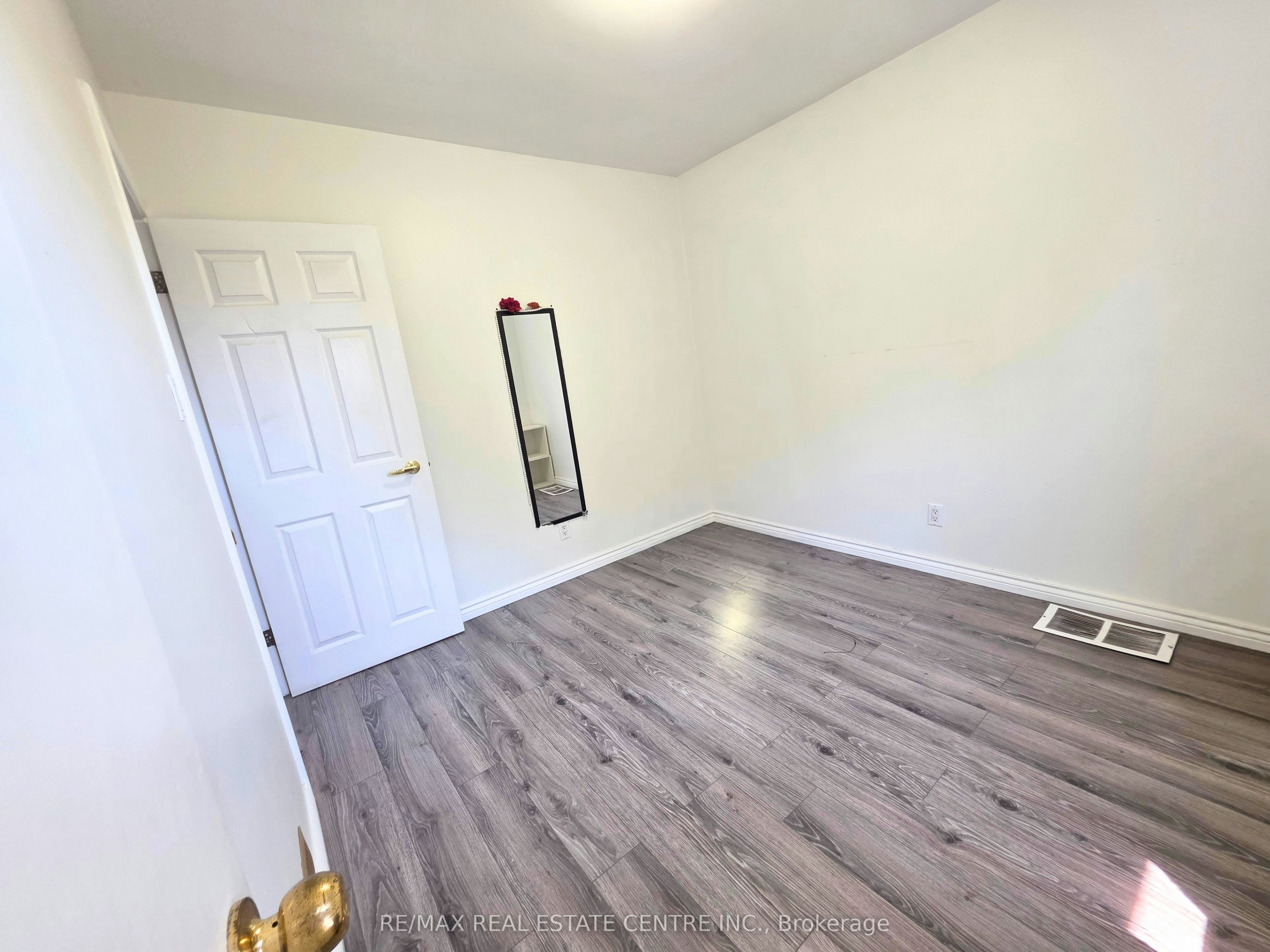 353 East 21st Street, Hamilton, ON, L8V 2V1 - 14