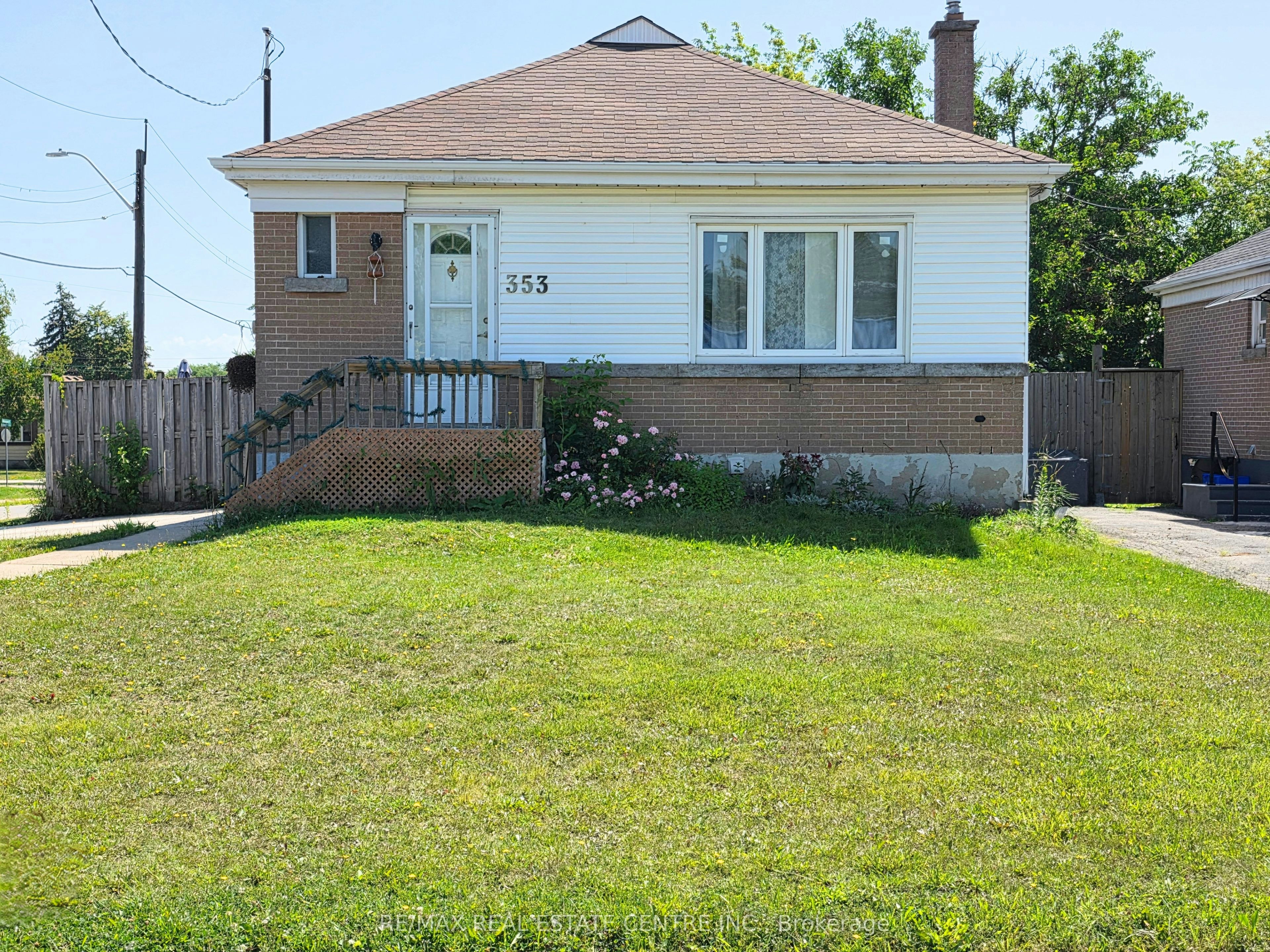 353 East 21st Street, Hamilton, ON, L8V 2V1