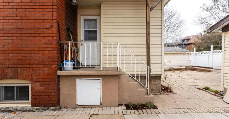 Main-133 Eastbourne Avenue, Hamilton, ON, L8M 2M9 - 5