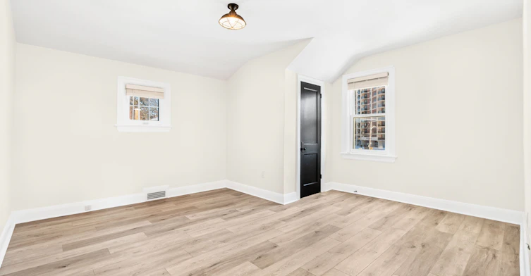 493 College Street, Kingston, ON, K7L 4M8 - 17