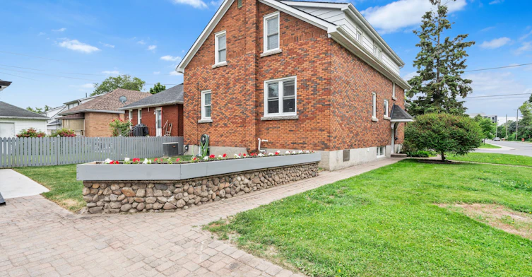 493 College Street, Kingston, ON, K7L 4M8 - 23