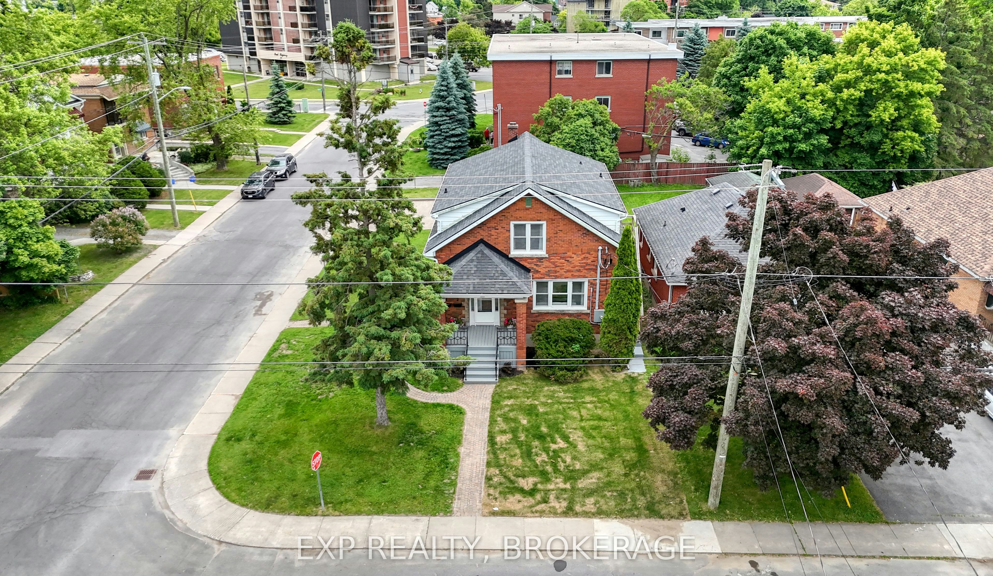 493 College Street, Kingston, ON, K7L 4M8 - 24