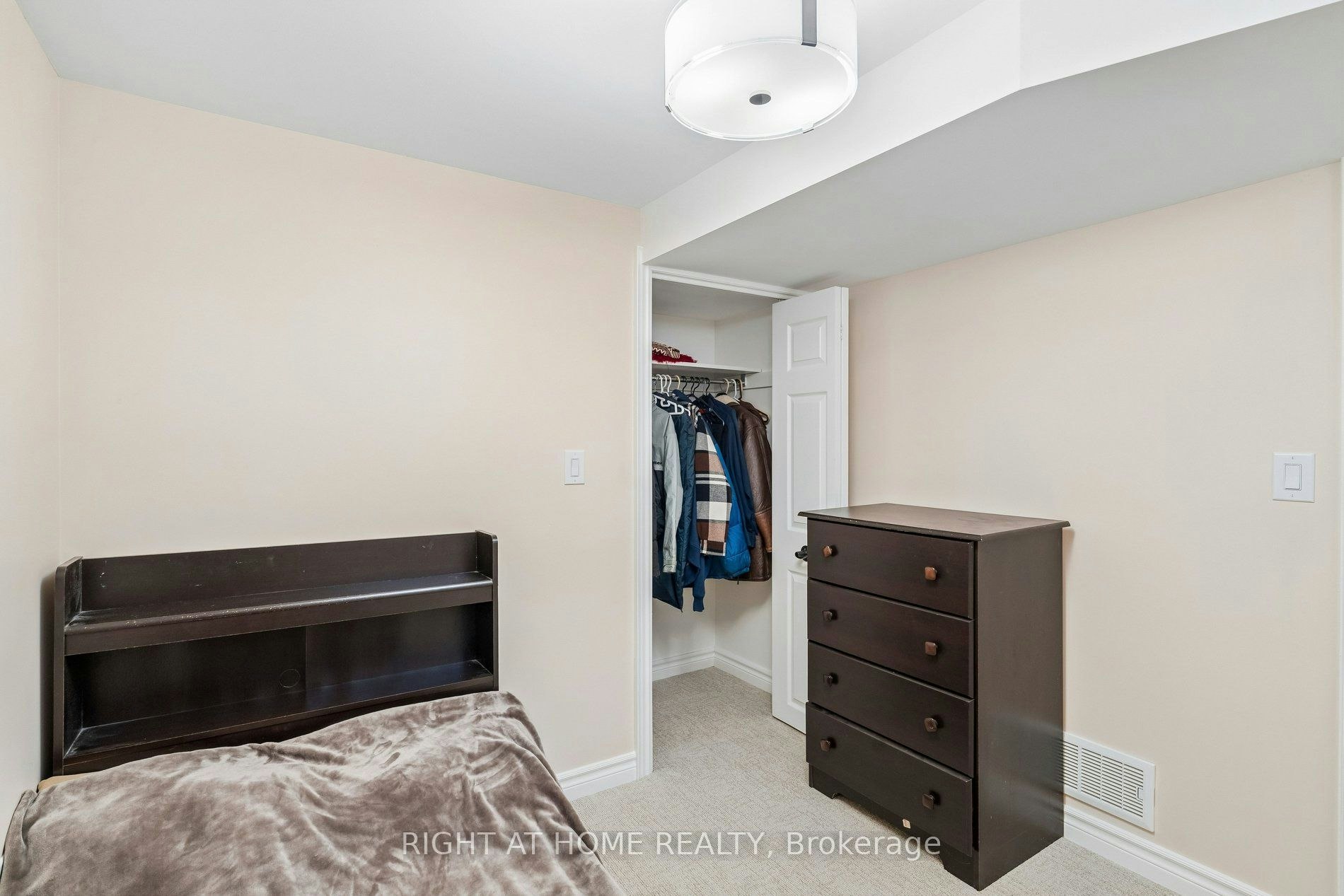 15 King Street, Fort Erie, ON, L2A 3Z3 - 21