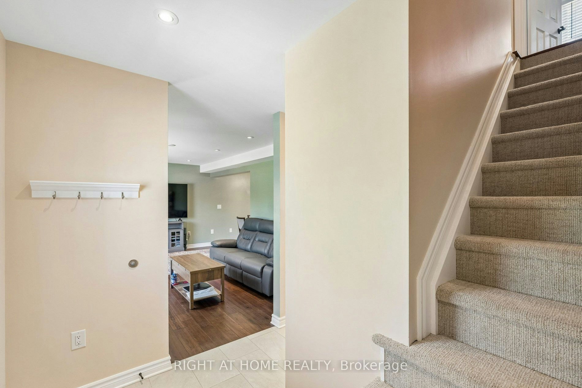 15 King Street, Fort Erie, ON, L2A 3Z3 - 18