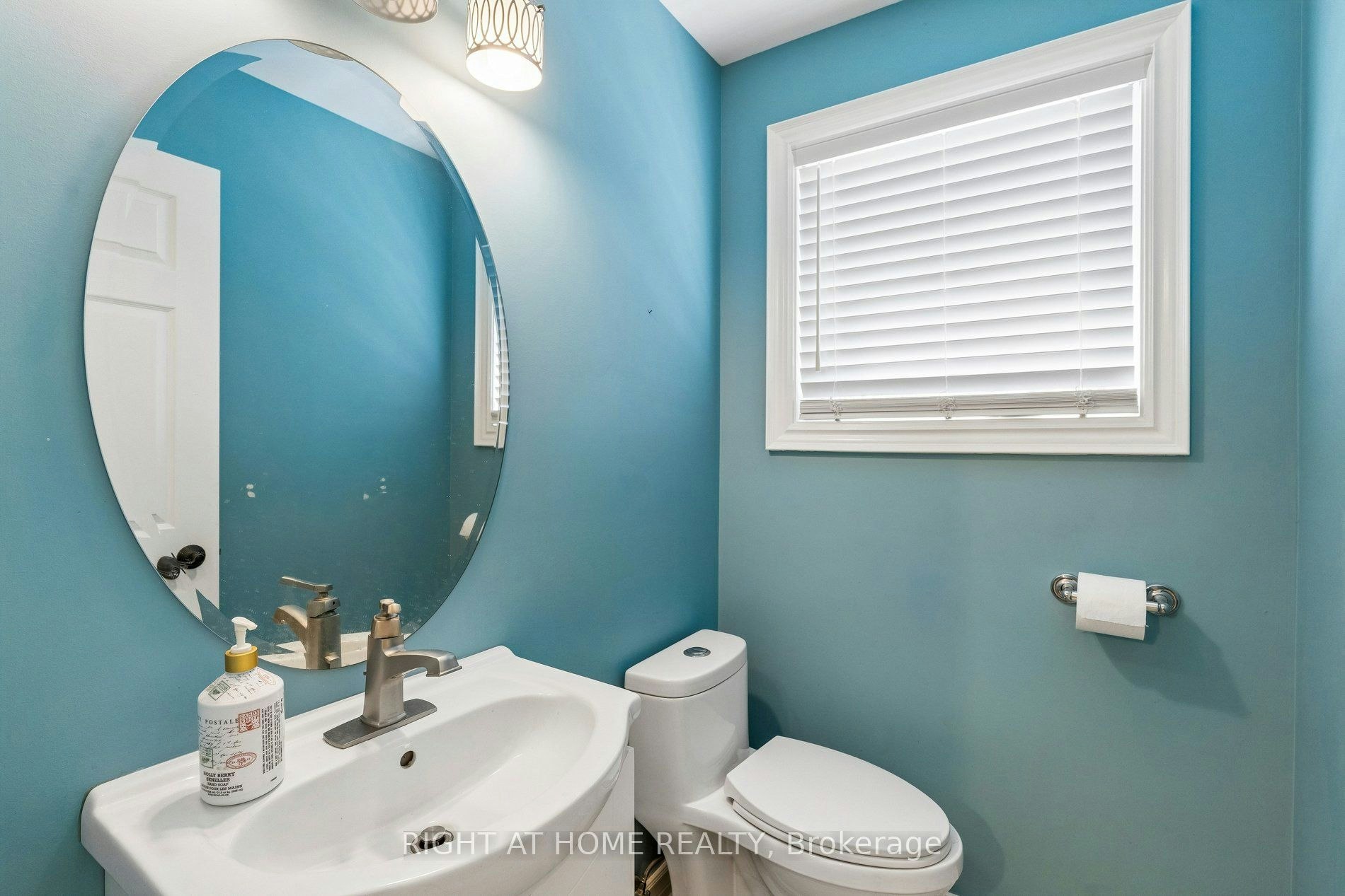 15 King Street, Fort Erie, ON, L2A 3Z3 - 19