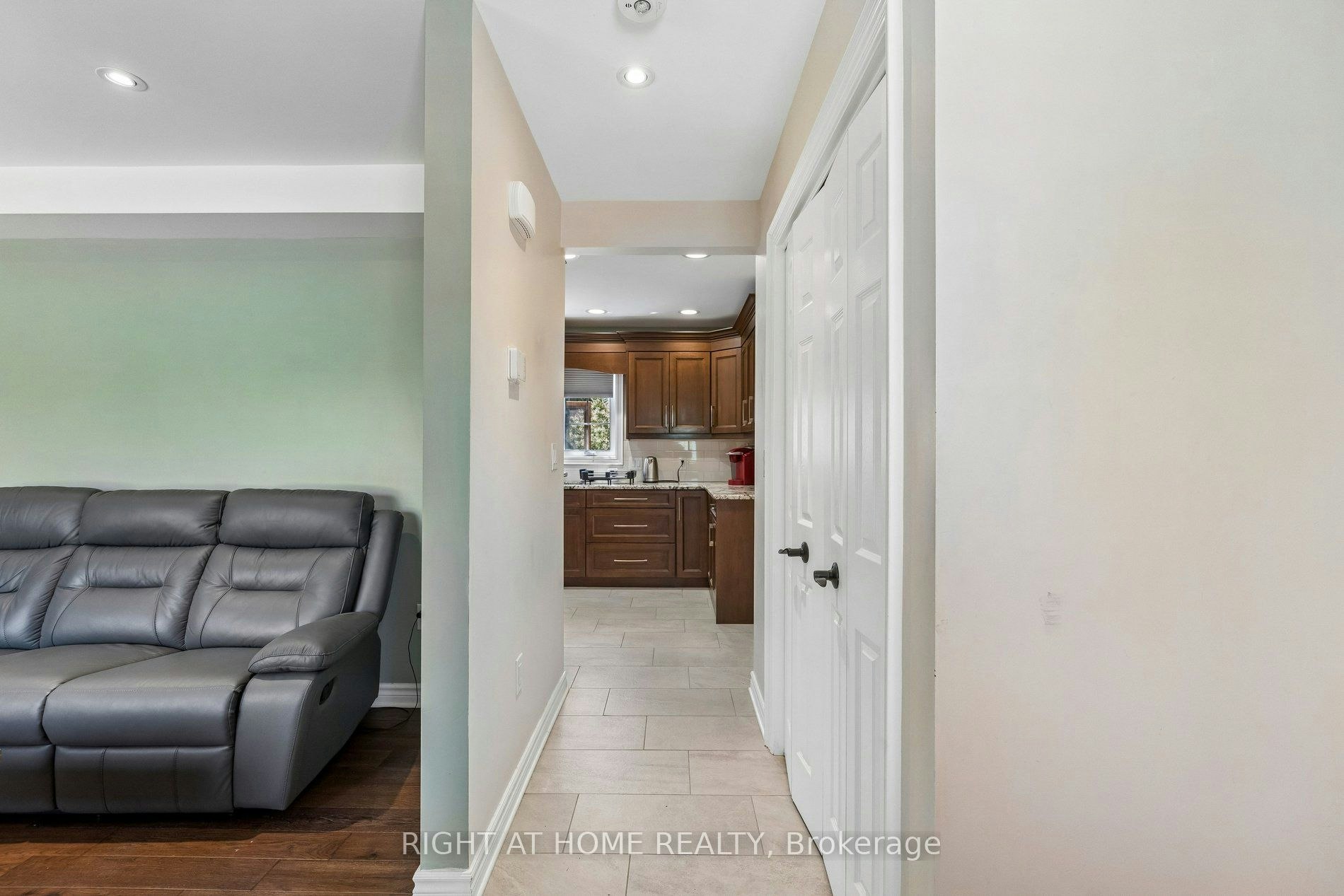 15 King Street, Fort Erie, ON, L2A 3Z3 - 7