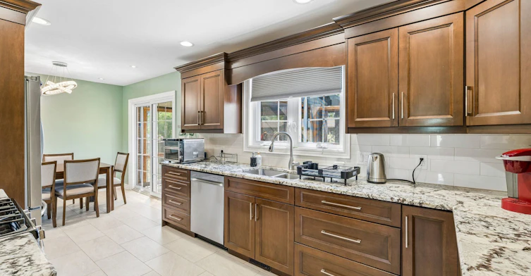 15 King Street, Fort Erie, ON, L2A 3Z3 - 17