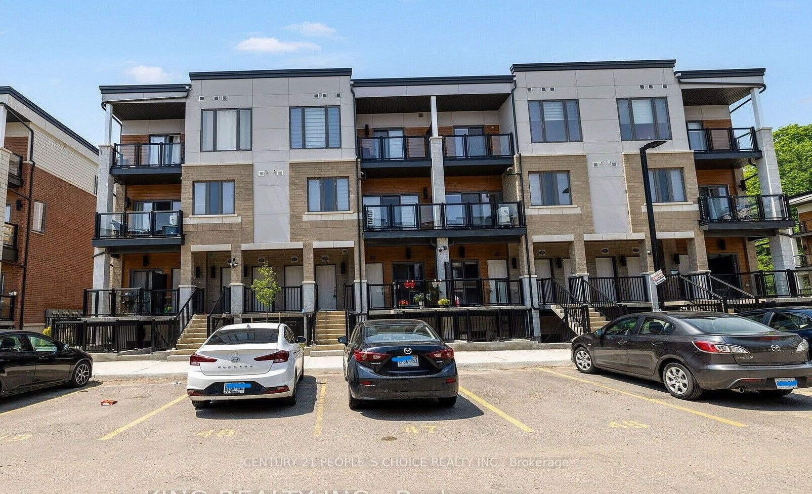 C 43-25 Isherwood Avenue, Cambridge, ON, N1R 0E2