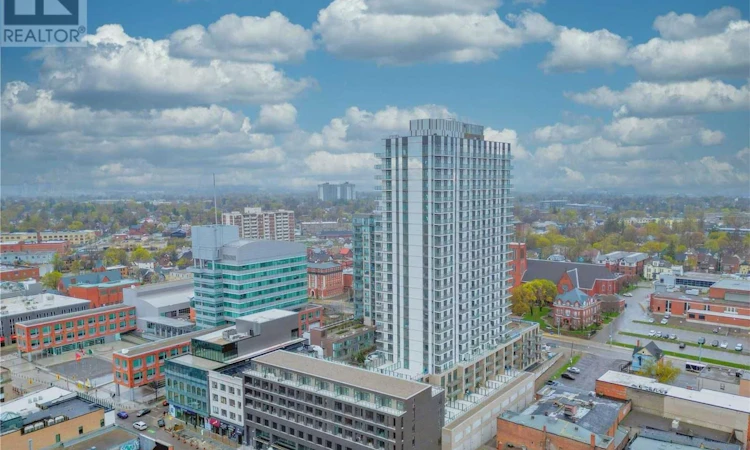 903-55 Duke Street W