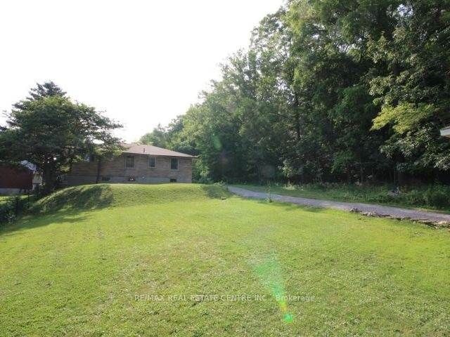 44 Brodick Street, Hamilton, ON, L8S 3E4 - 7