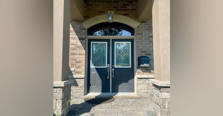 2 Doon Creek Street, Kitchener, ON, N2P 2R3 - 2