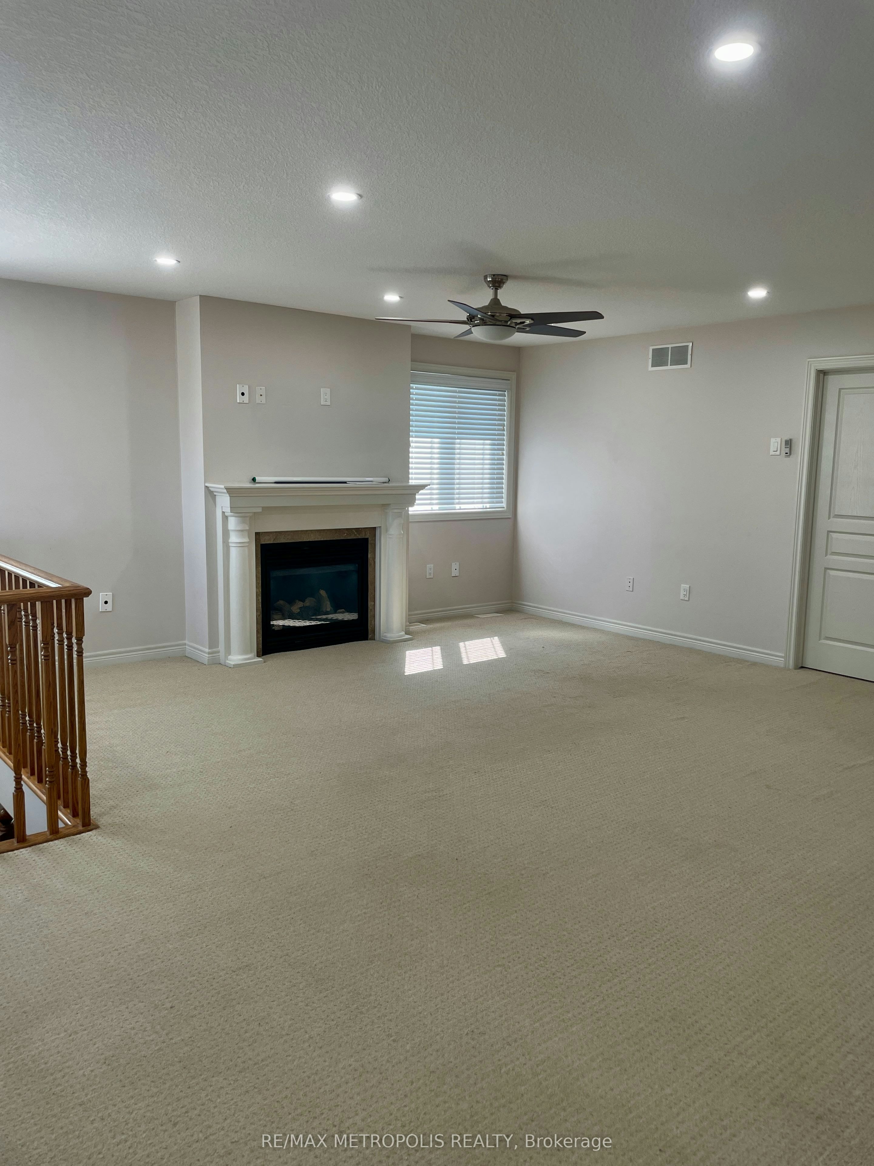 2 Doon Creek Street, Kitchener, ON, N2P 2R3 - 15