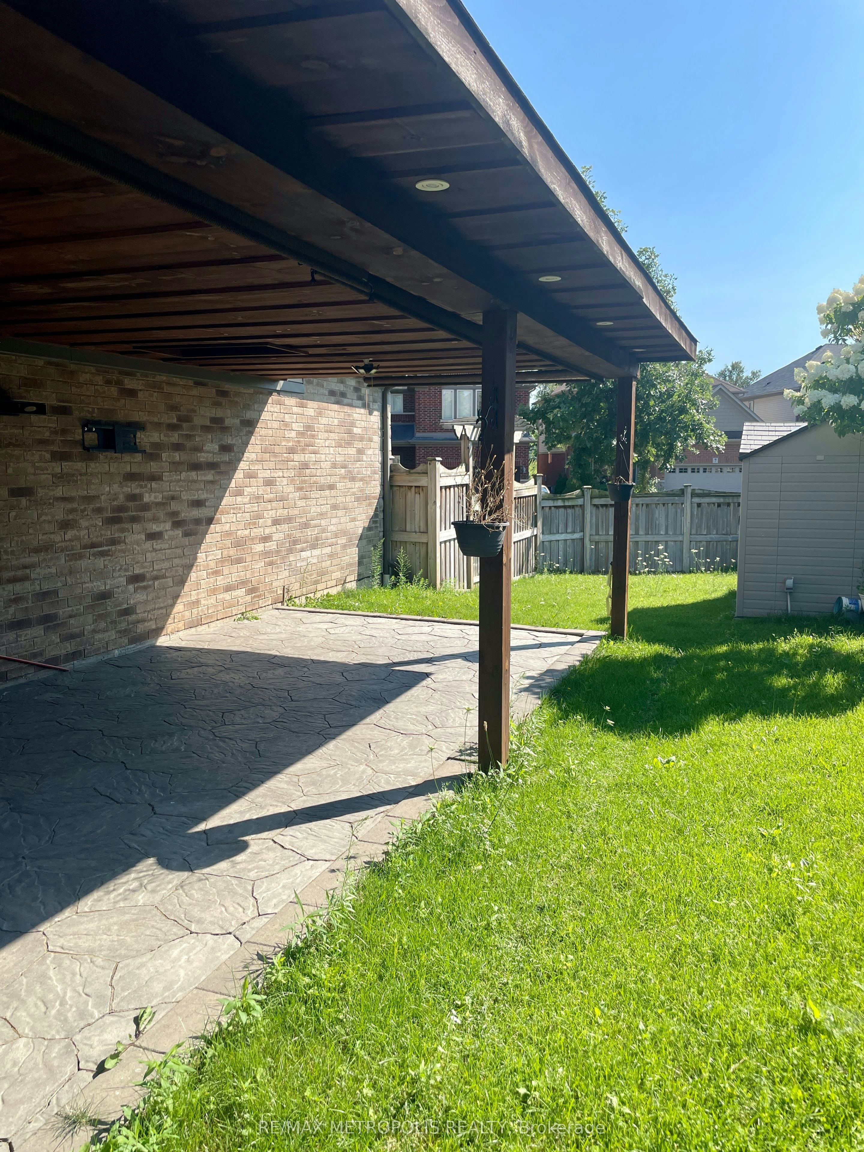 2 Doon Creek Street, Kitchener, ON, N2P 2R3 - 44