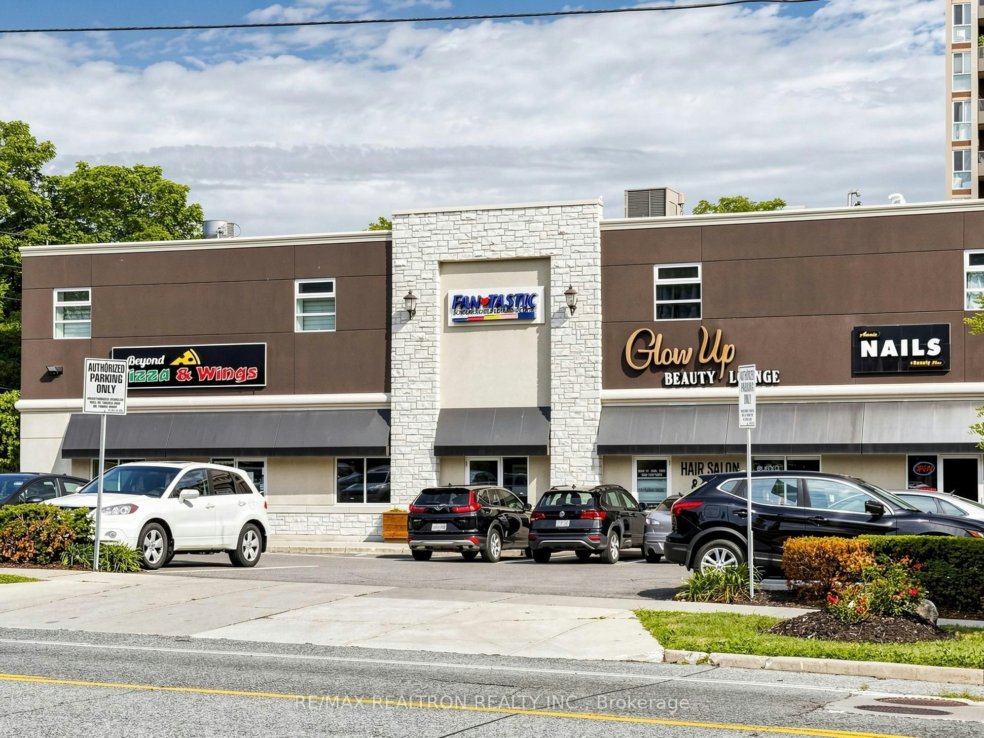 904-1950 Main Street W, Hamilton, ON, L8S 4M9 - 30