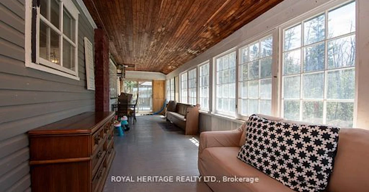 1074 Lakehurst Road, Galway-Cavendish and Harvey, ON, K0L 2H0 - 9