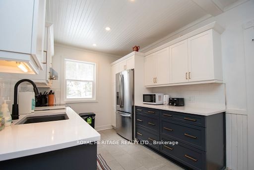 1074 Lakehurst Road, Galway-Cavendish and Harvey, ON, K0L 2H0 - 16