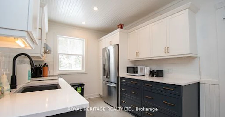 1074 Lakehurst Road, Galway-Cavendish and Harvey, ON, K0L 2H0 - 16