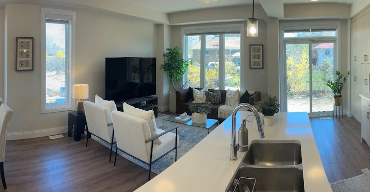 38-143 Elgin Street N, Cambridge, ON, N1R 0E1