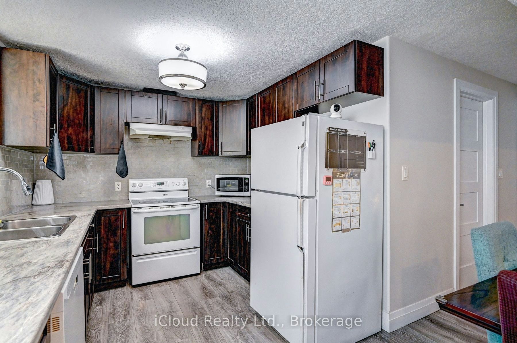 Bsmt-65 Arkell Road, Guelph, ON, N1L 1G9 - 6