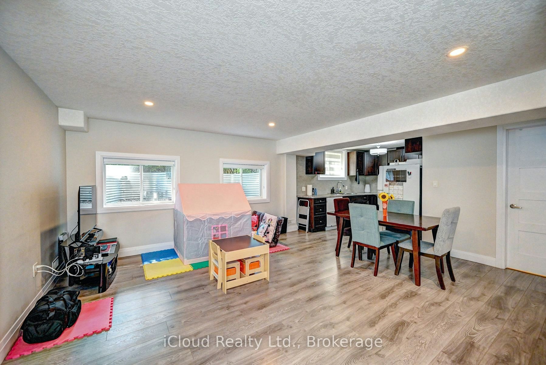 Bsmt-65 Arkell Road, Guelph, ON, N1L 1G9 - 13