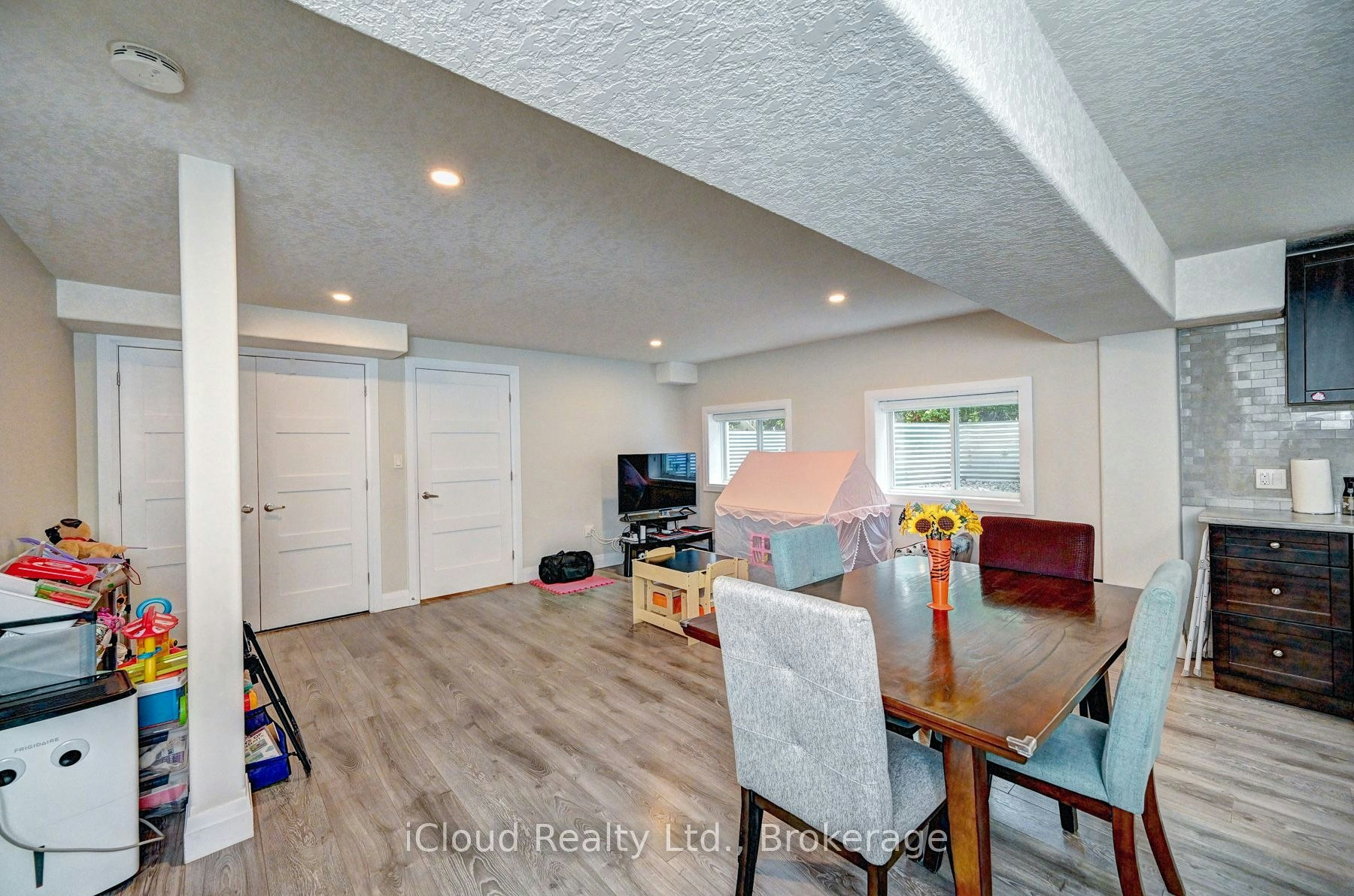 Bsmt-65 Arkell Road, Guelph, ON, N1L 1G9 - 10