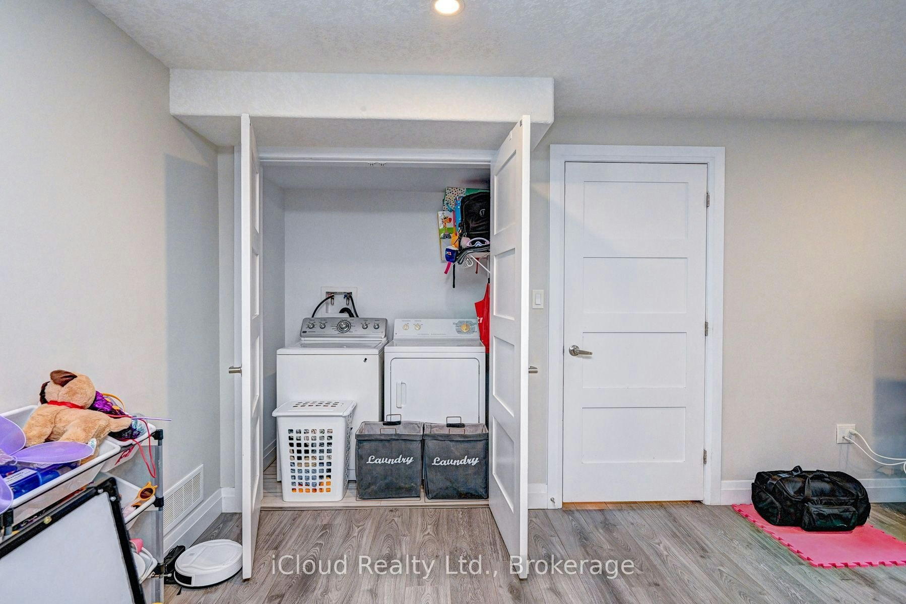 Bsmt-65 Arkell Road, Guelph, ON, N1L 1G9 - 5